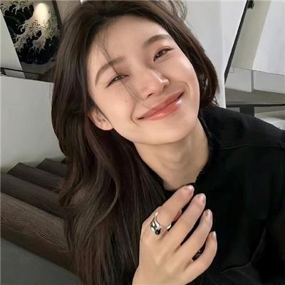 他的摩托车，她的岛