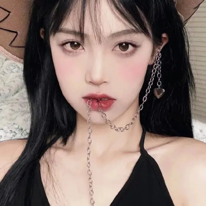 另一部鸡蛋电影与一只小鸡